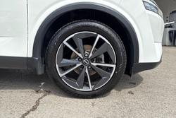 Nissan QASHQAI Photo 5