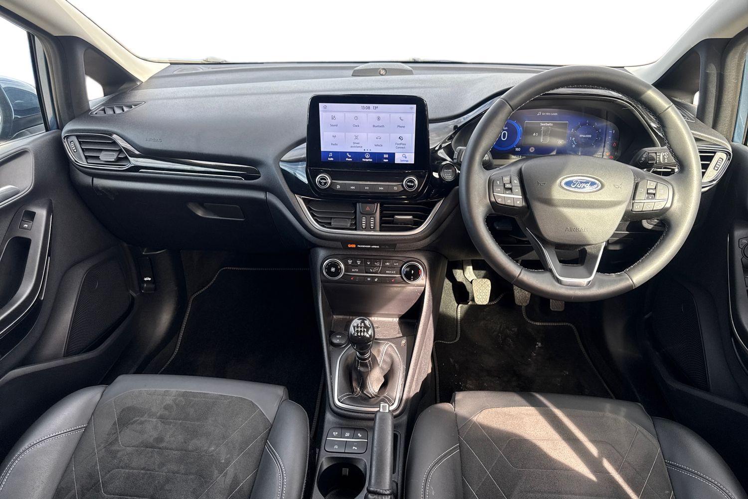 Ford FIESTA Photo 9
