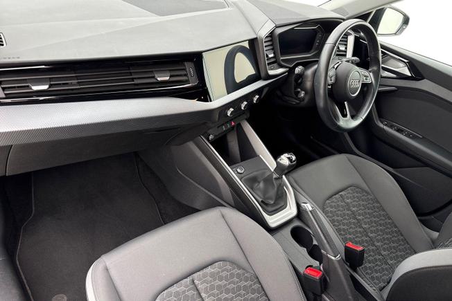 AUDI A1 Photo 2