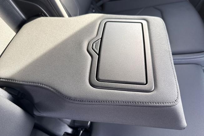 AUDI Q3 Photo 41