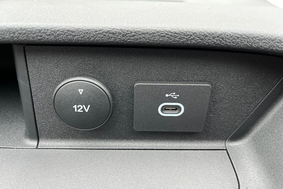 Used Ford TRANSIT YB26KTX 29