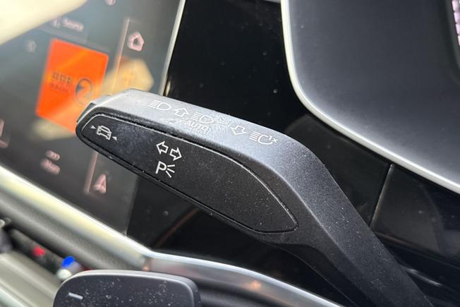 AUDI Q3 Photo 40