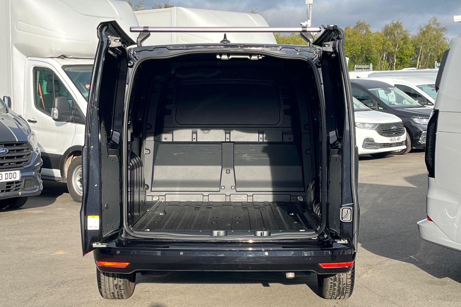 Ford TRANSIT CONNECT Photo 5