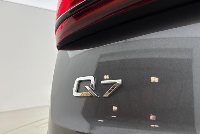 Audi Q7 Photo 23