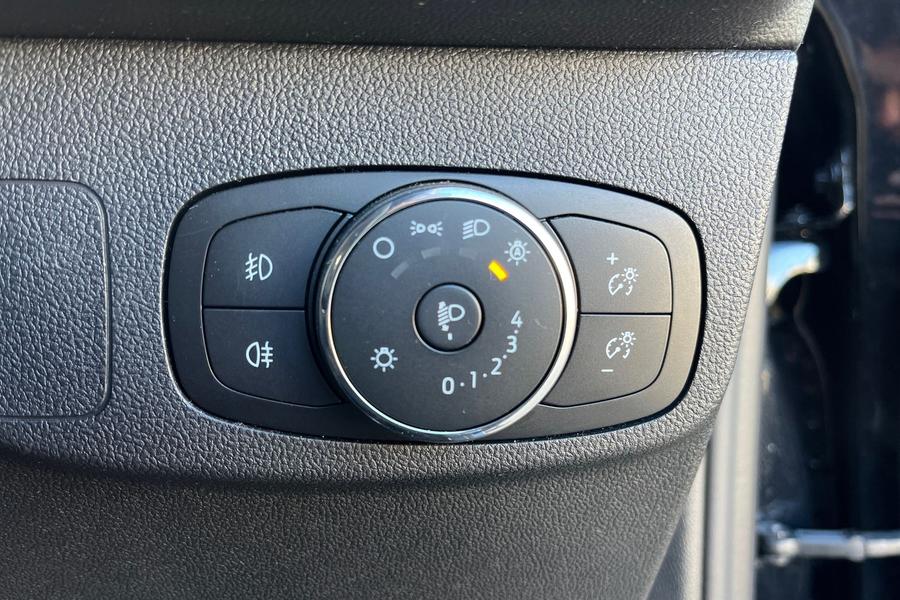 Ford Focus Photo autoimg-506fa9235f9870c92f2e0835b2a18a331d69c141.jpg
