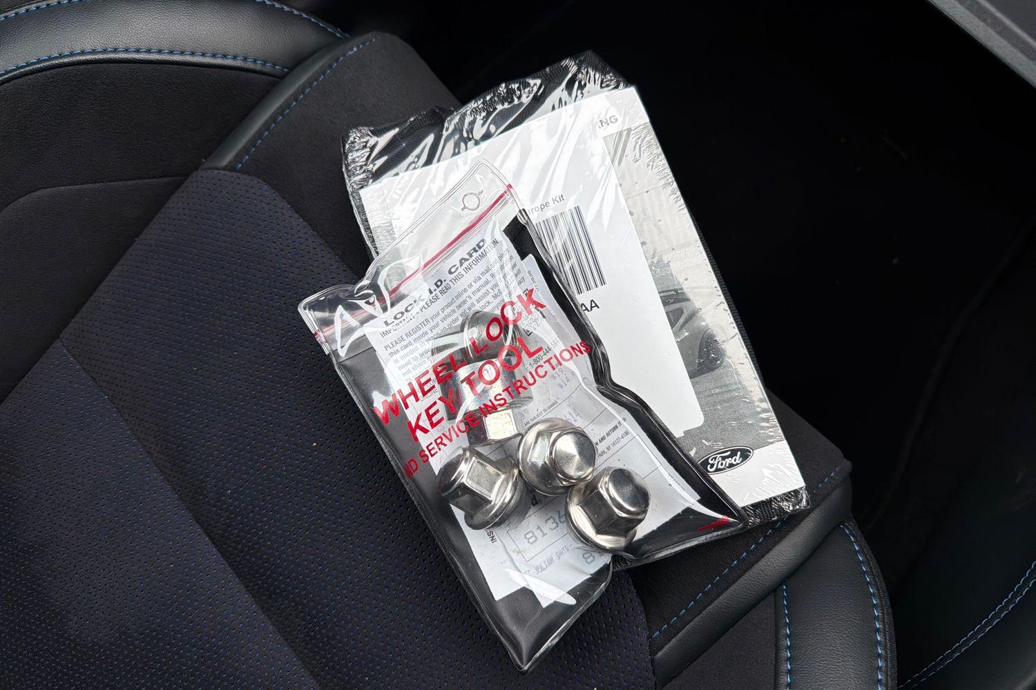 Ford MUSTANG Photo 21