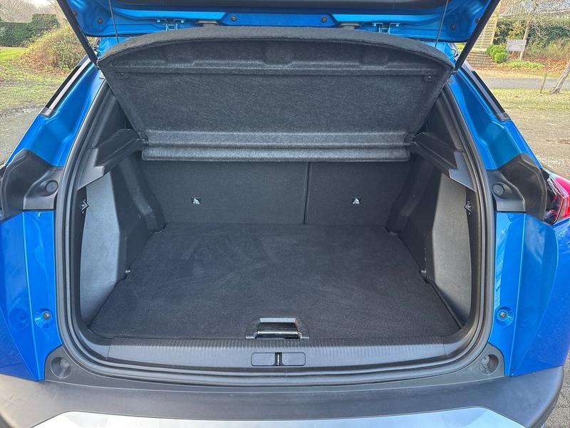 Used Peugeot E-2008 KP72YBU 18