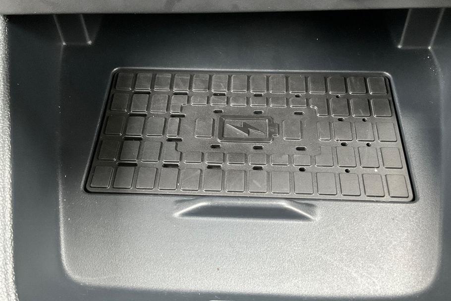 Used Ford E-TRANSIT COURIER 23