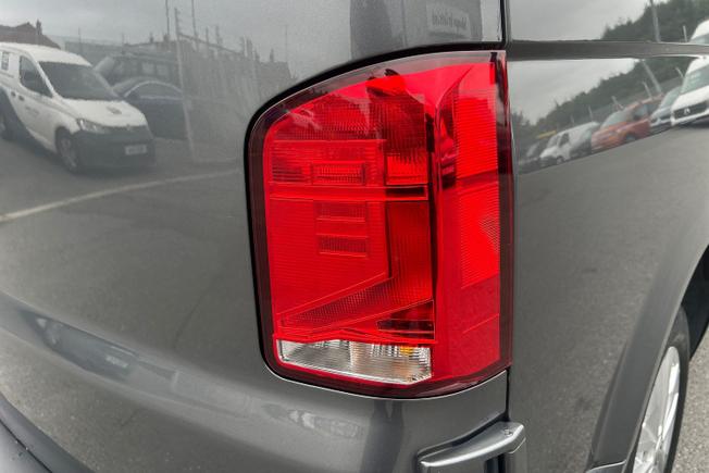 VOLKSWAGEN Transporter Photo 18