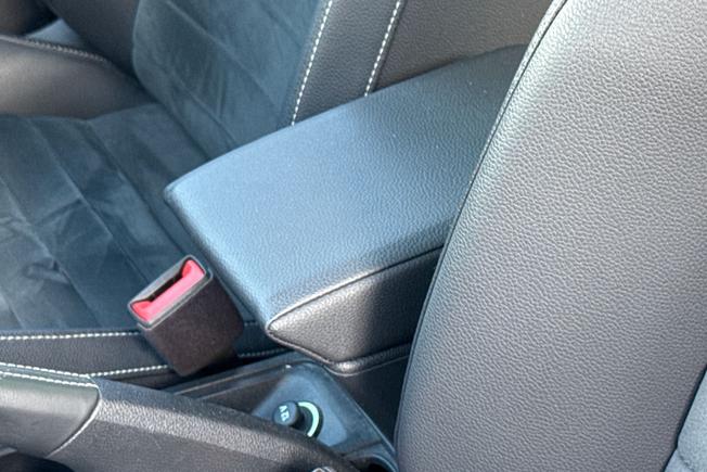 SEAT Ibiza Photo 42