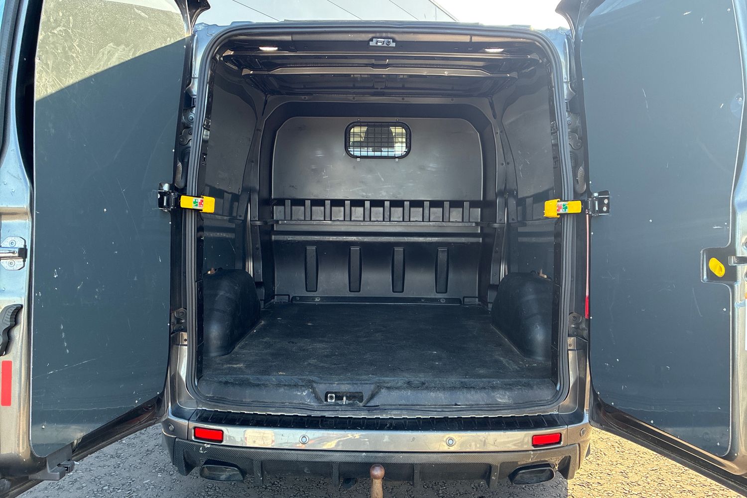 Ford TRANSIT CUSTOM Photo 5