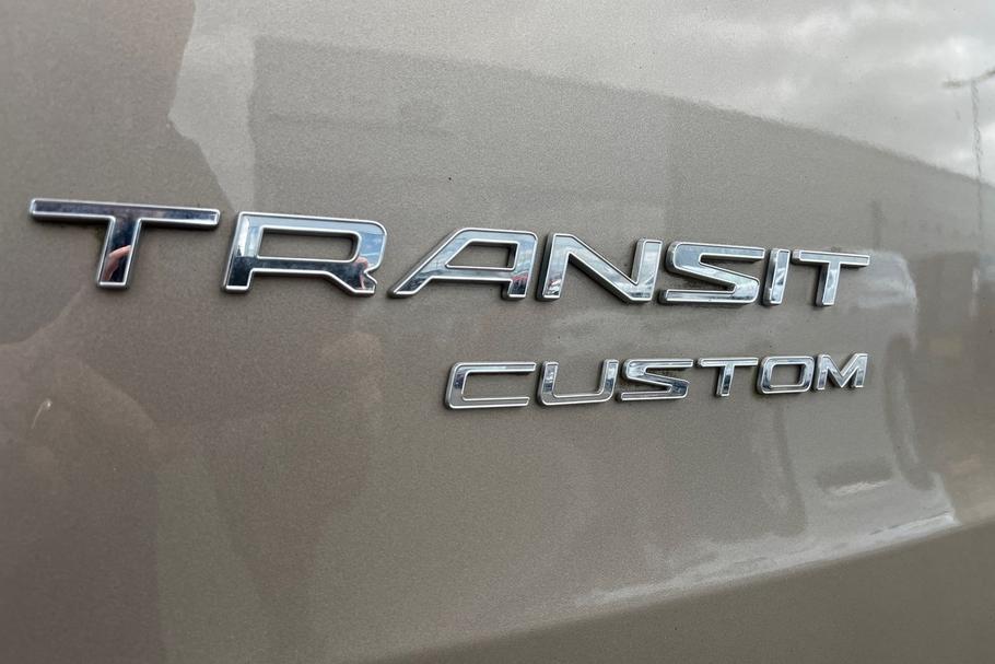Used Ford TRANSIT CUSTOM NL71WDY 19