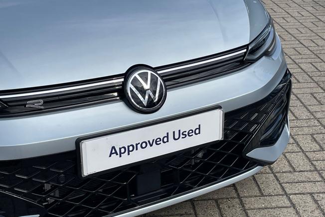 VOLKSWAGEN Golf Photo 50