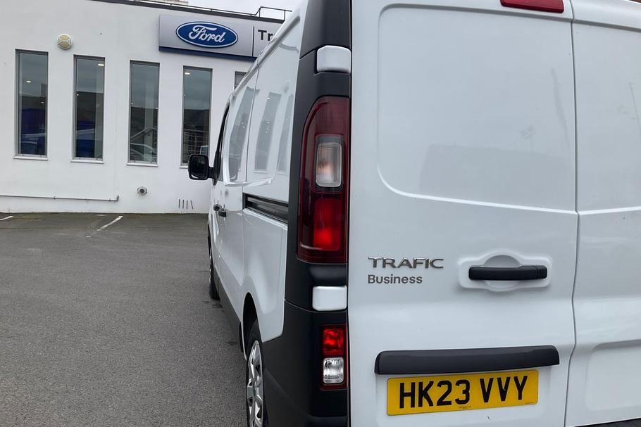 Used Renault TRAFIC HK23VVY 33