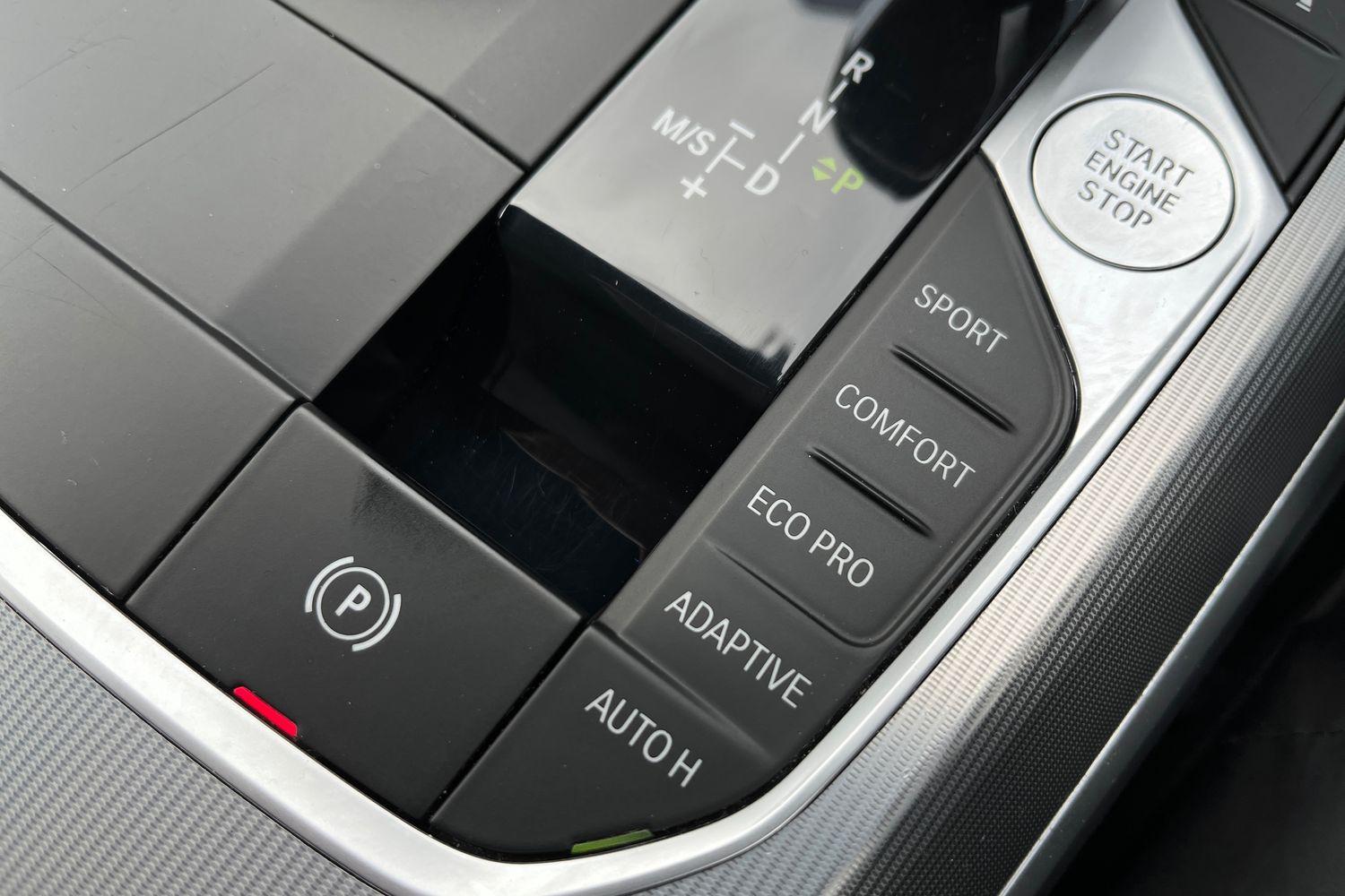 BMW 3 Series Photo 32
