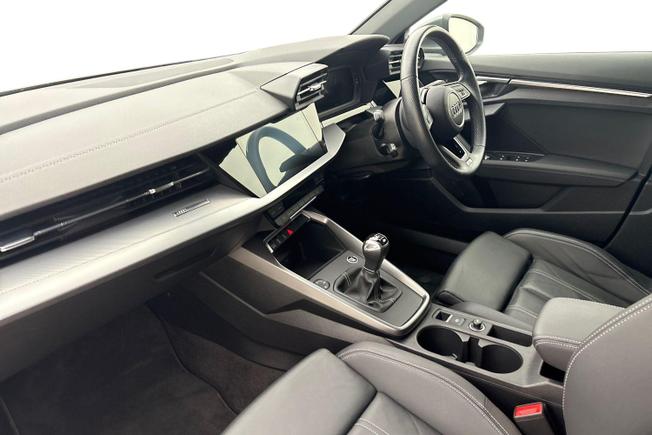 AUDI A3 Photo 2