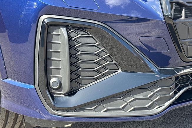 AUDI Q2 Photo 21