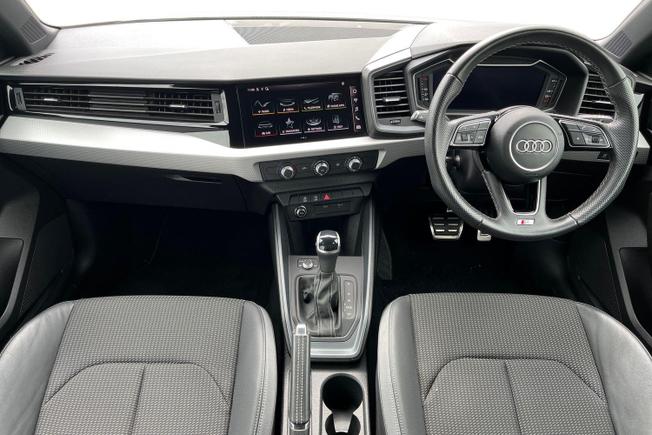 Audi A1 Photo 10