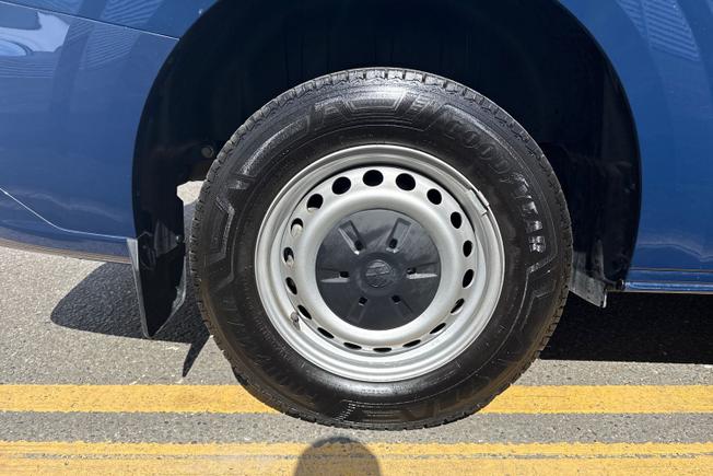 VOLKSWAGEN E-Transporter Photo 27