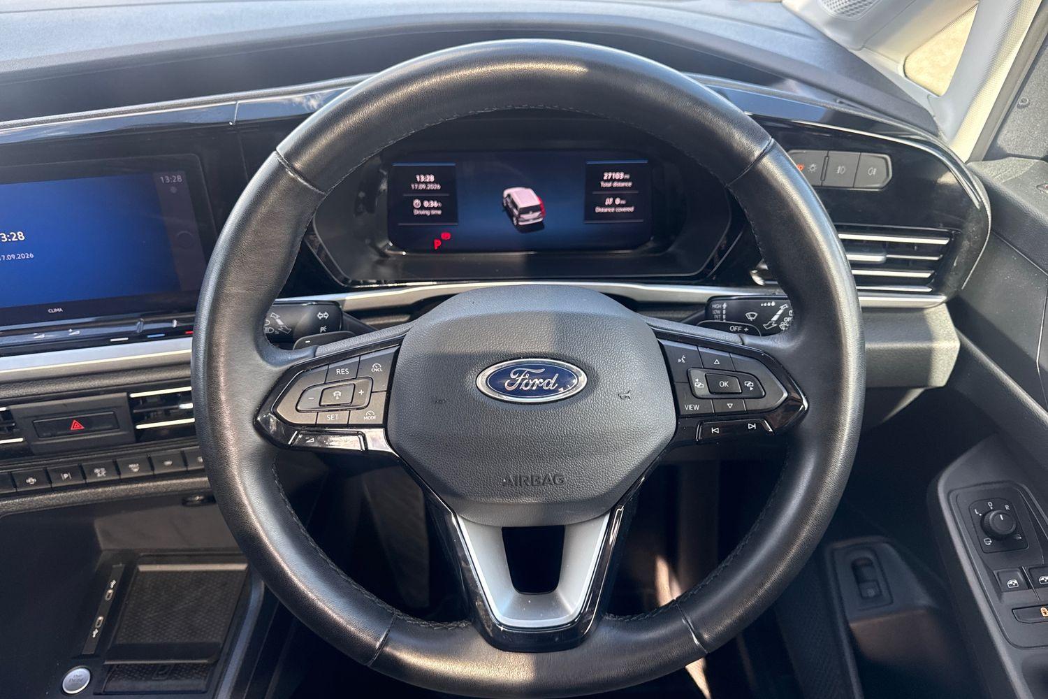 Ford GRAND TOURNEO CONNECT Photo 11