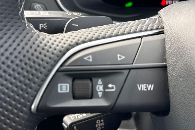 AUDI Q5 Photo 16