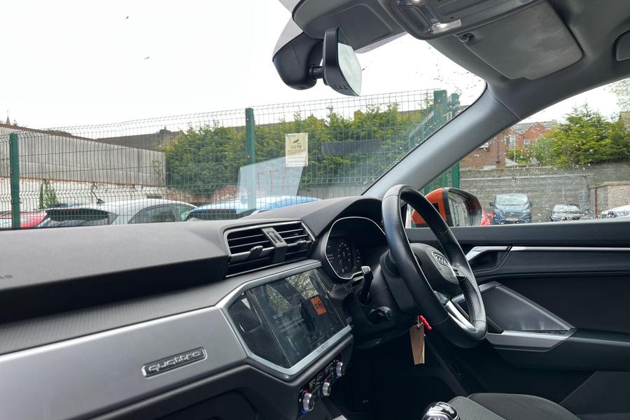 Audi Q3 Photo autoimg-50a0dc05765a68f0eb310aaa59b8a1cdb7dfbcda.jpg