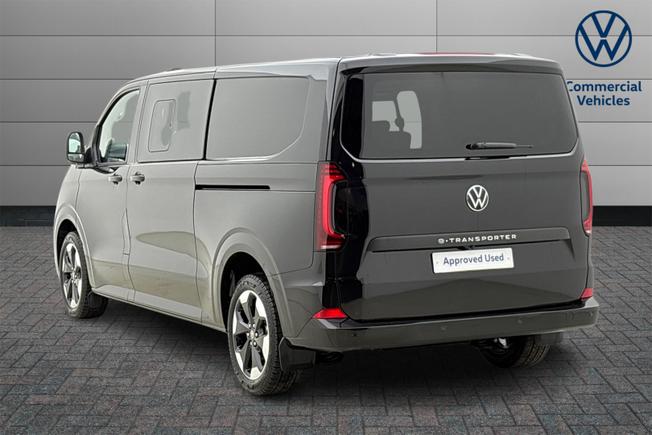 VOLKSWAGEN E-Transporter Photo 3