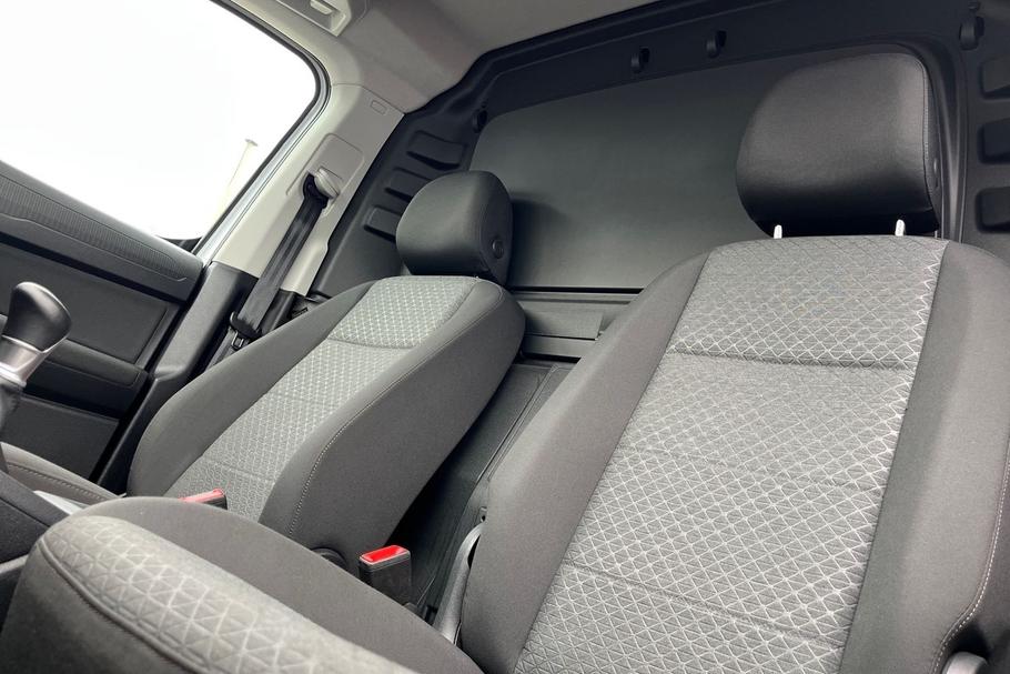 Used Ford TRANSIT CONNECT BG75DNY 32