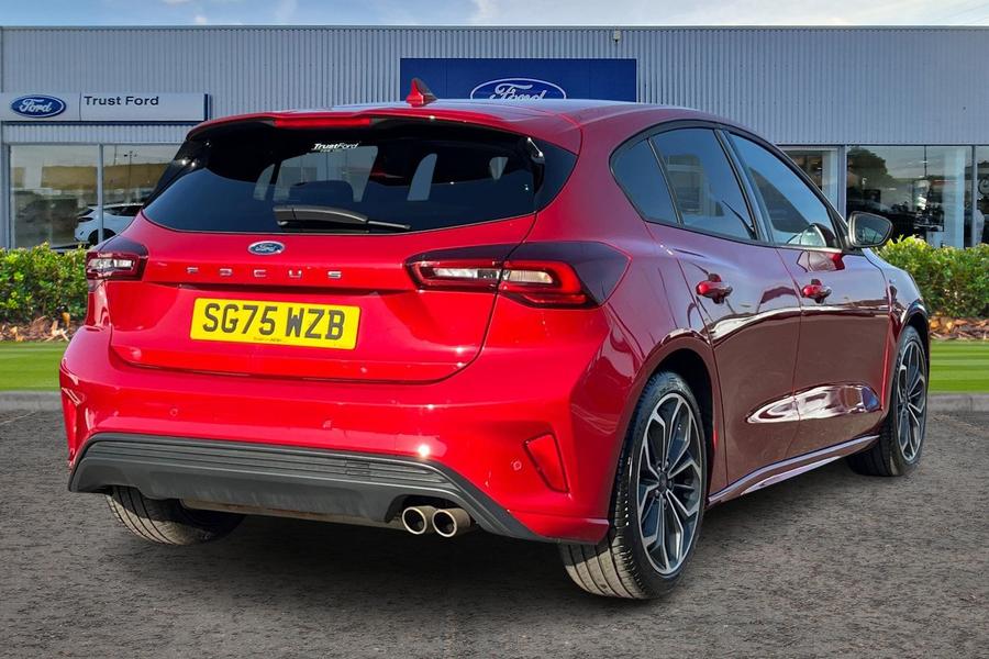 Ford Focus Photo autoimg-50af7256d24a4d56607c89a1e2e61489360a09ae.jpg