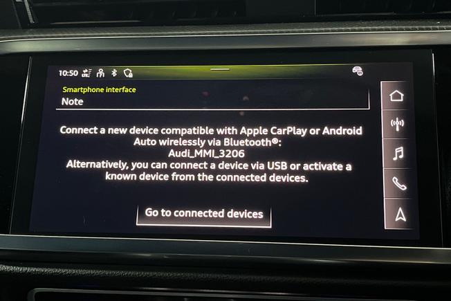 AUDI Q3 Photo 22