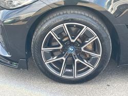 BMW I4 Photo 5