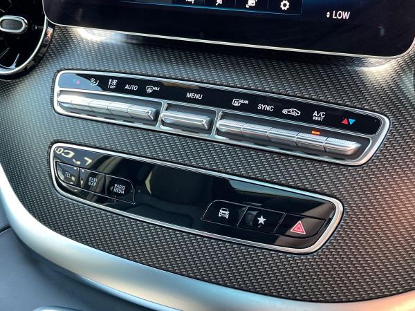 Mercedes-Benz V Class Photo autoimg-50b43a8fcdb574bfc764995f485d8cb9feb23000.jpg
