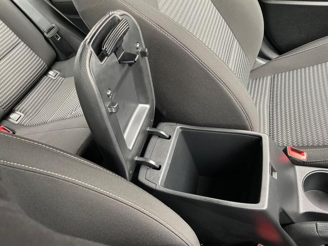 KIA Ceed Photo 38