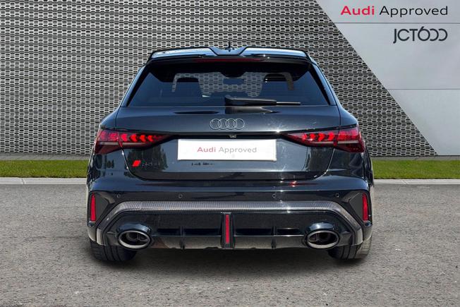 AUDI RS3 Photo 7