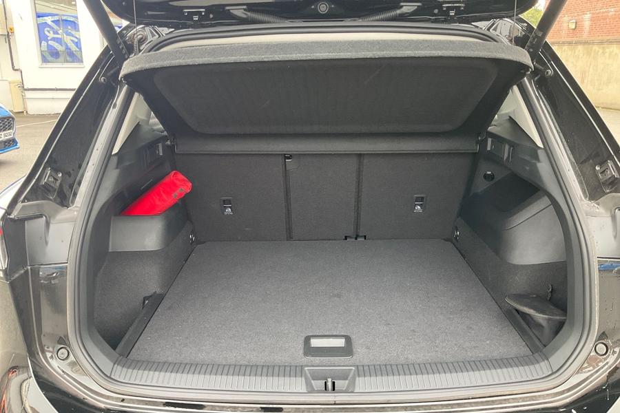 Volkswagen TIGUAN Photo autoimg-50b60e584d4fc05628e205906f1573944a7866d0.jpg