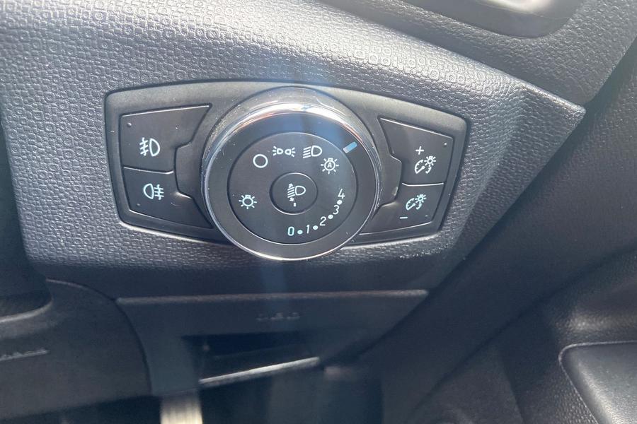 Ford ECOSPORT Photo autoimg-50b72e739f6b971b51481181d1f2c763fea0843e.jpg