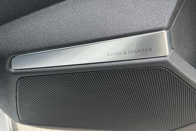 AUDI S3 Photo 51