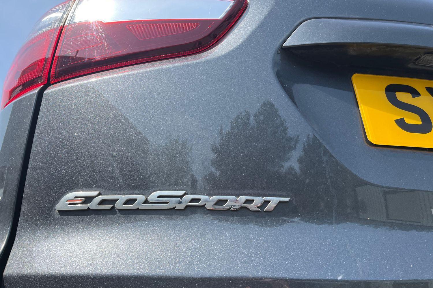 Ford ECOSPORT Photo 25