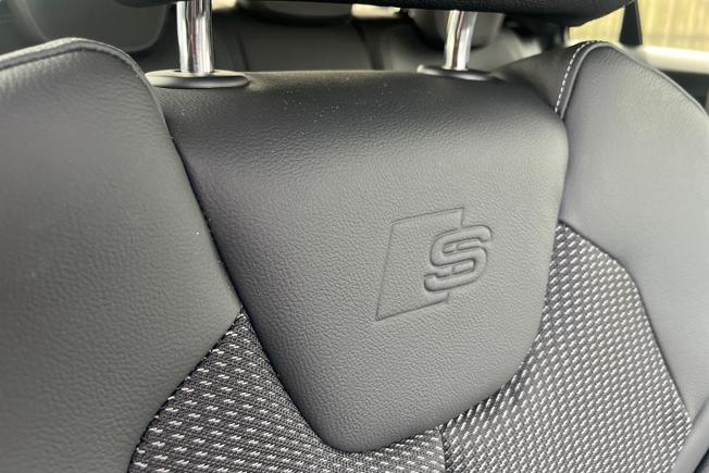 AUDI Q2 Photo 35