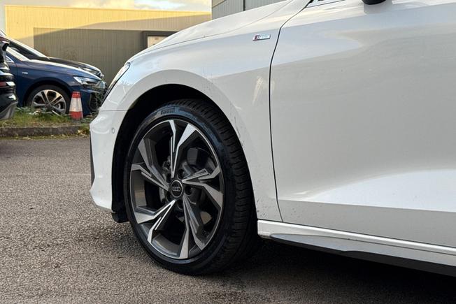 AUDI A3 Photo 24