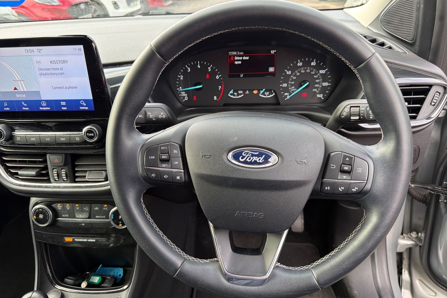 Ford PUMA Photo 11