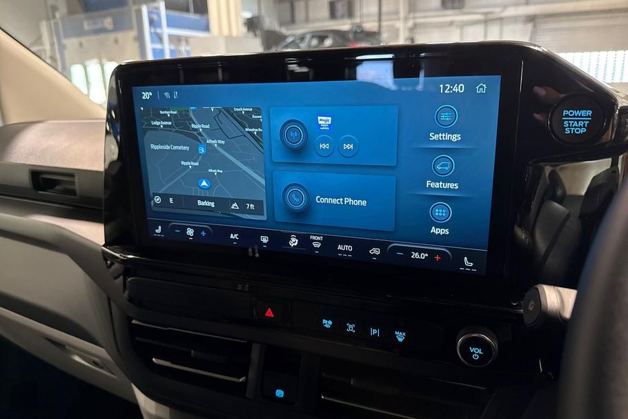 Used Ford TOURNEO CUSTOM 24