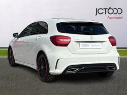 MERCEDES-BENZ A Class Photo 3