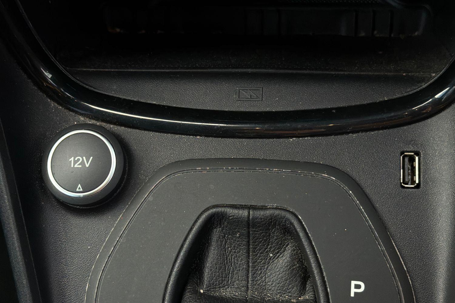 Ford PUMA Photo 29