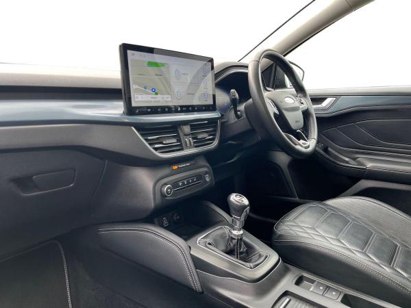 Ford Focus Photo autoimg-50cecd754be49808436eb5bee7f05d3c5bee538b.jpg
