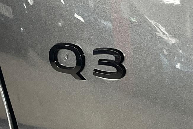 Audi Q3 Photo 34