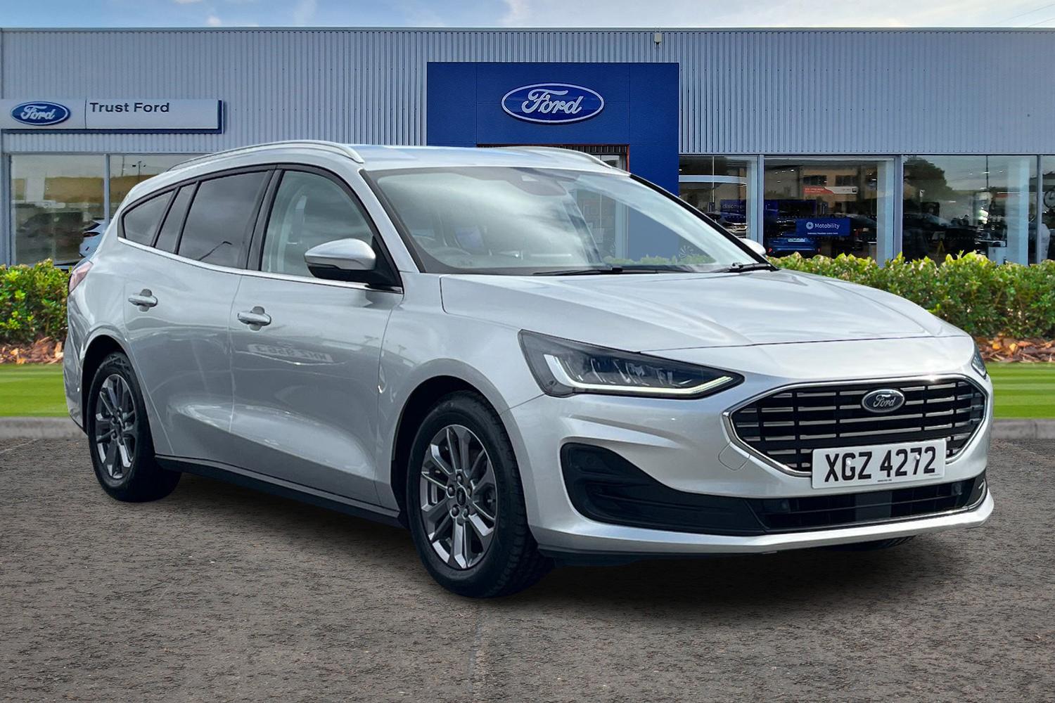 Ford FOCUS Photo 0