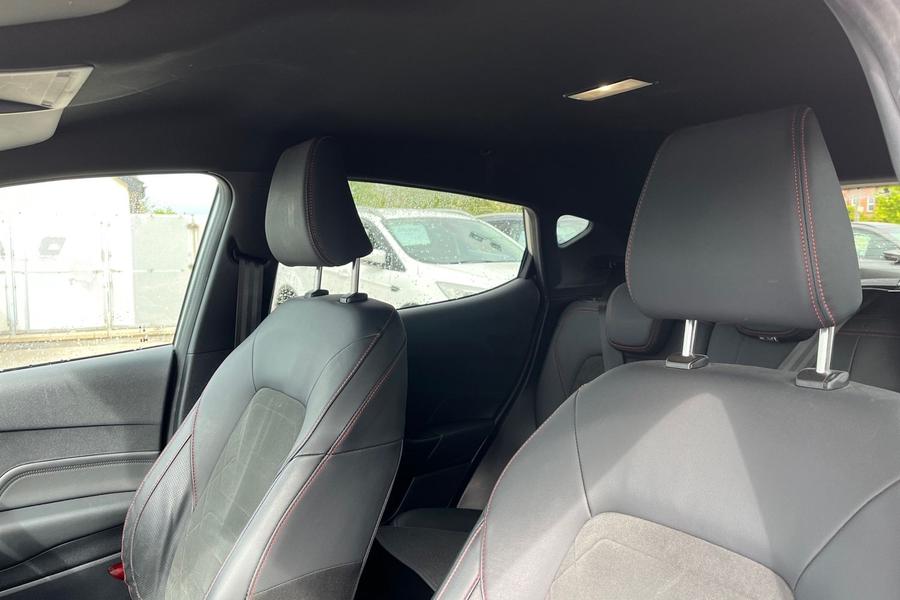 Ford FIESTA Photo autoimg-50d5082d8298f6beb8d5ea35e3da5826949c2ff5.jpg