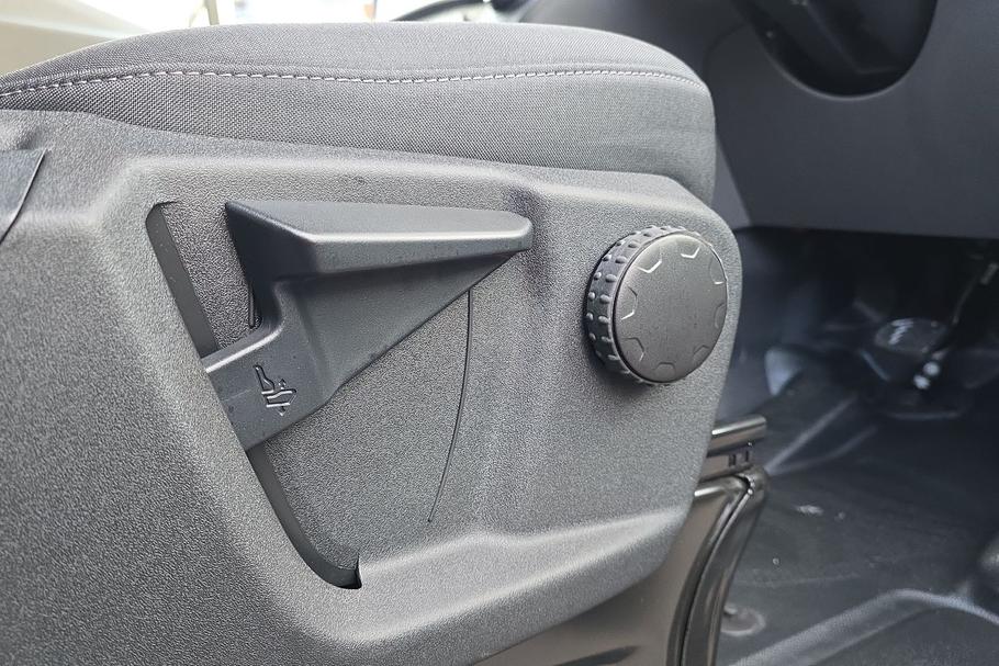 Used Ford E- TRANSIT 32