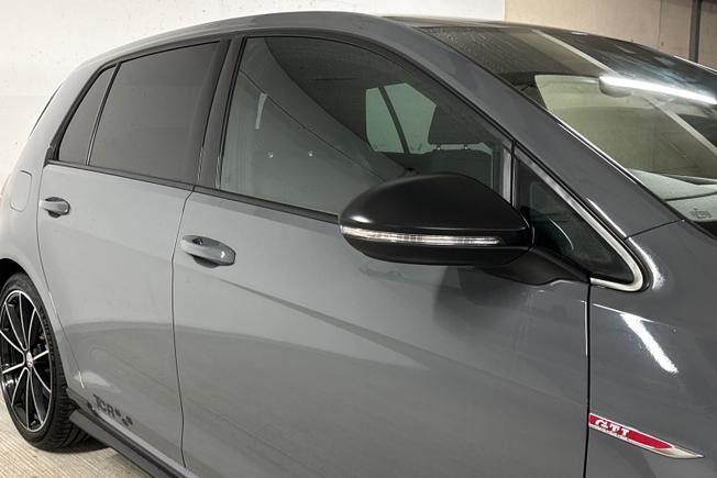 Volkswagen Golf Photo 20